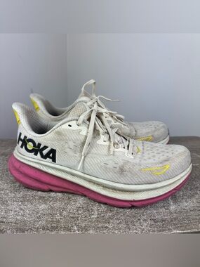 Hoka Clifton 9 pink yellow size 9B running gym walk shoe